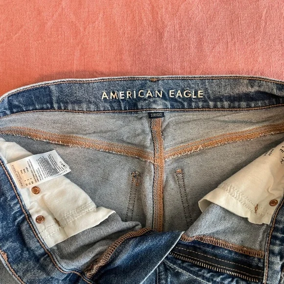 New American Eagle women’s paisley bandana print boyfriend jeans 4L fits 6 - Picture 5 of 16